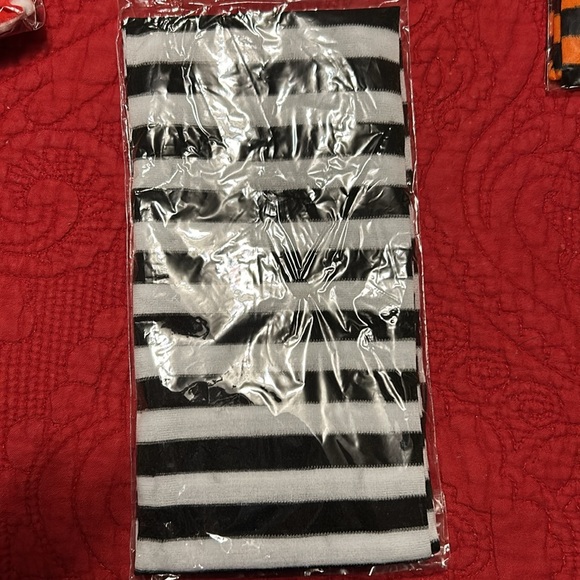 👑 Over the knee socks - Picture 3 of 5